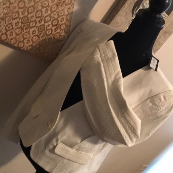 Jacket. - Picture 2 of 3